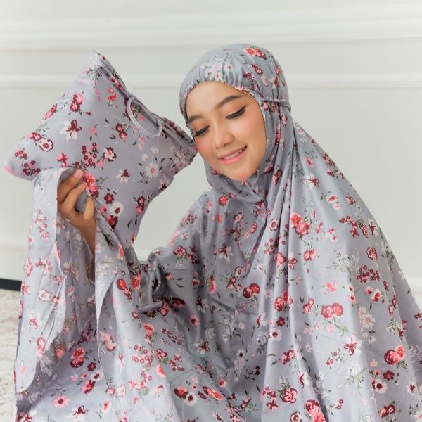 6 Jenis Mukena Premium Untuk Lebaran, Bahan Adem & Nyaman!